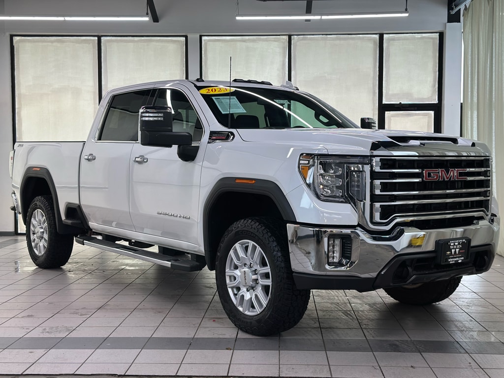 2023 GMC Sierra 3500HD SLT's photo