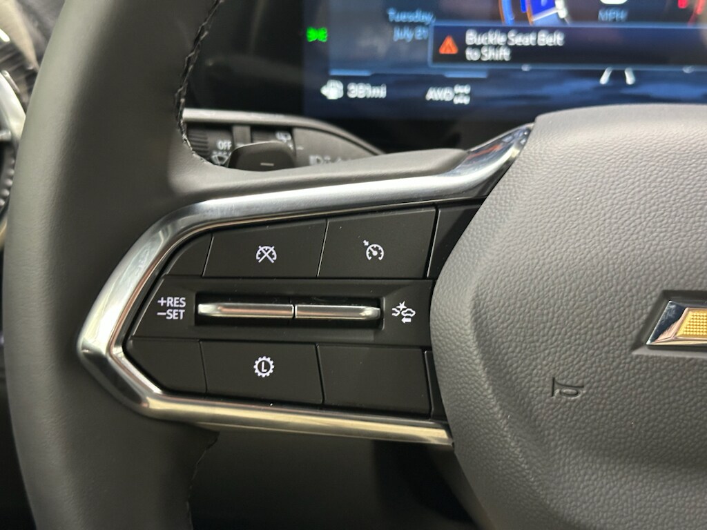 2027 Chevrolet Equinox LT - Photo 29