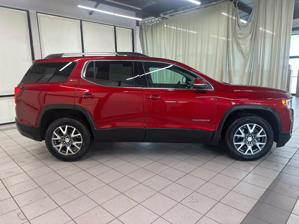 Used 2023 GMC Acadia SLT SUV
