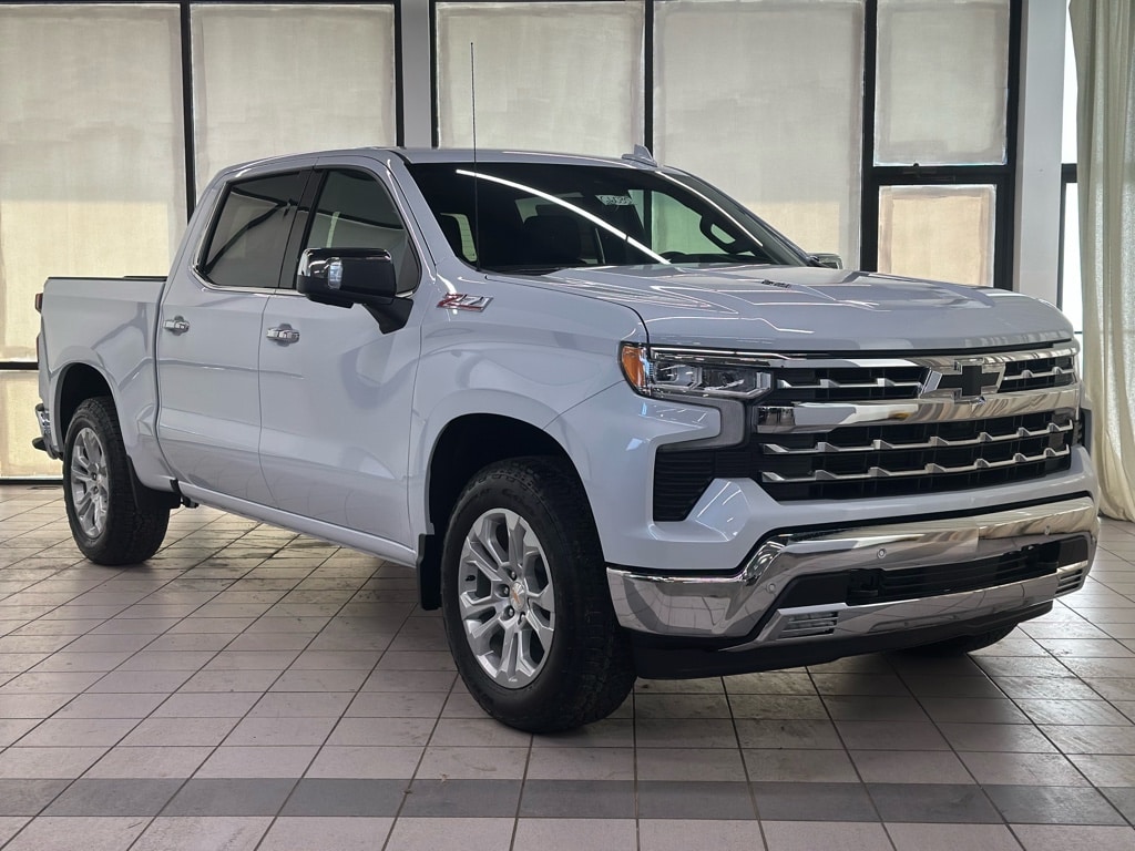 2026 Chevrolet Silverado 1500 LTZ's photo