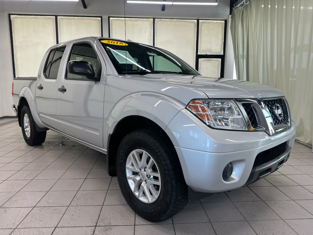 Used 2018 Nissan Frontier SV with VIN 1N6AD0EV8JN729359 for sale in De Motte, IN