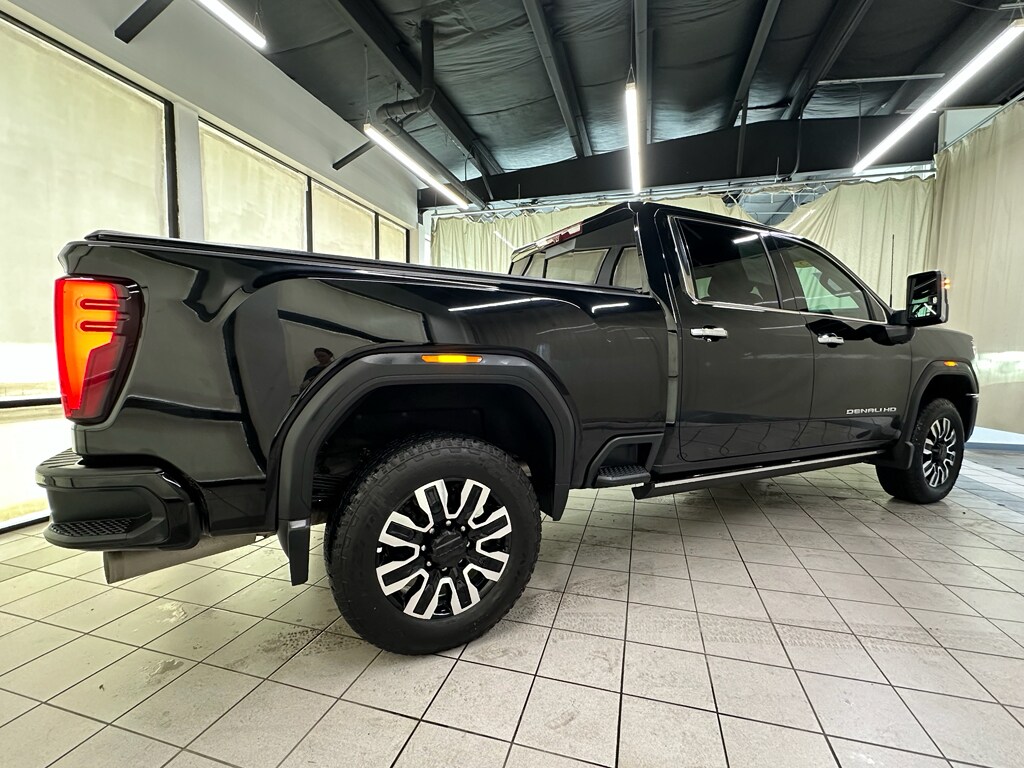Used 2025 GMC Sierra 2500 HD Denali Ultimate Truck Crew Cab