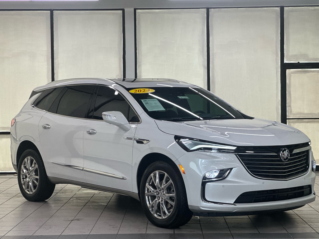2024 Buick Enclave Premium AWD's photo