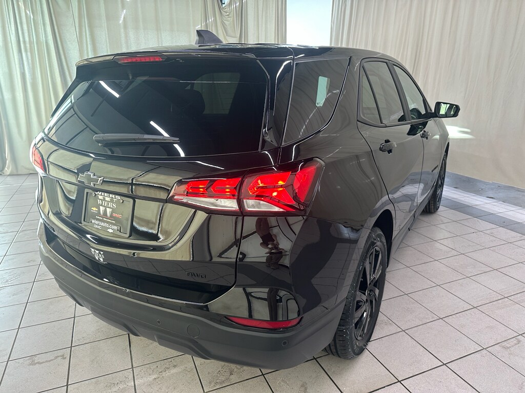 Used 2024 Chevrolet Equinox LS SUV