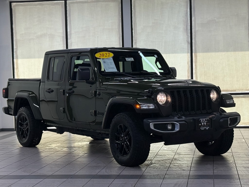 2022 Jeep Gladiator Sport S's photo
