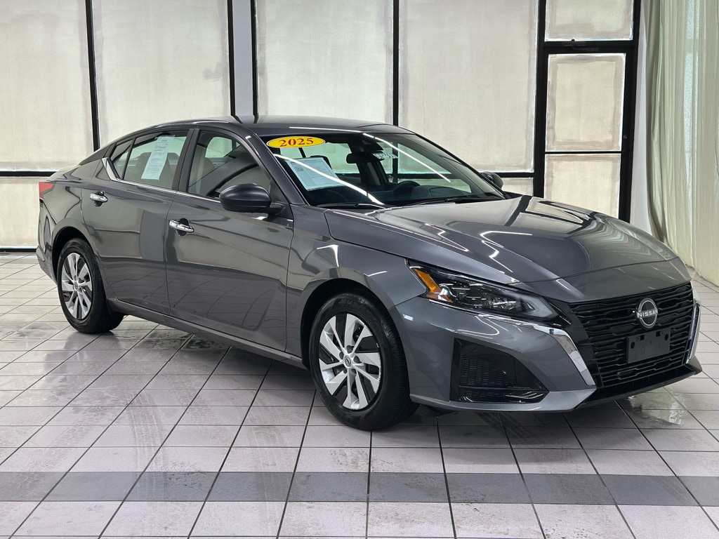 2025 Nissan Altima
