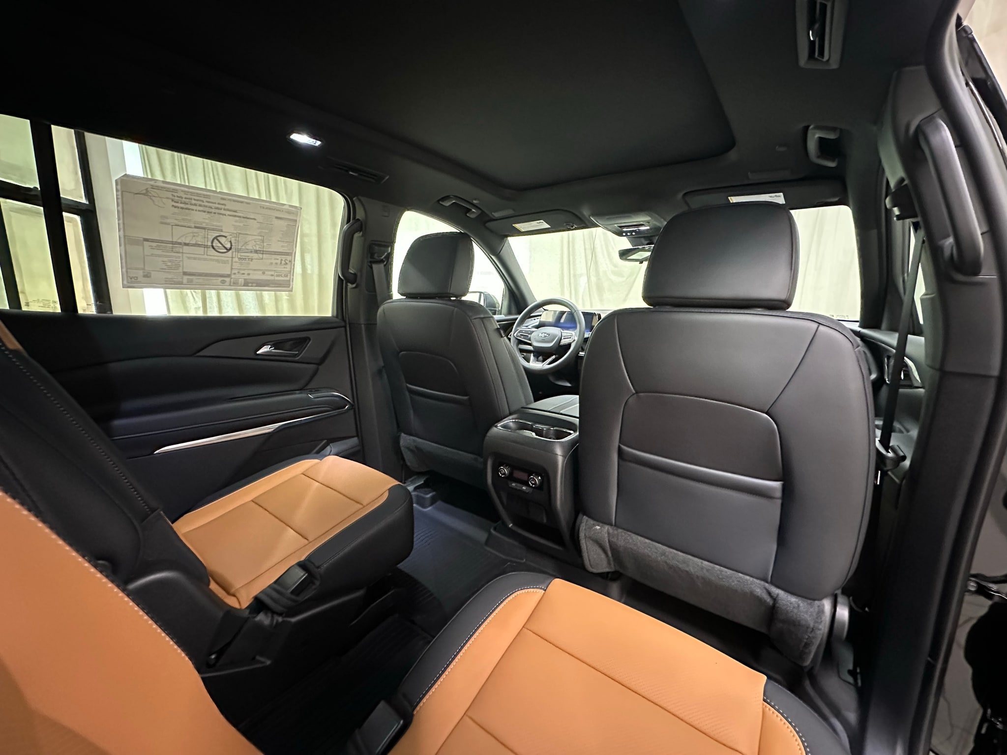 2027 Chevrolet Traverse Z71 - Photo 20