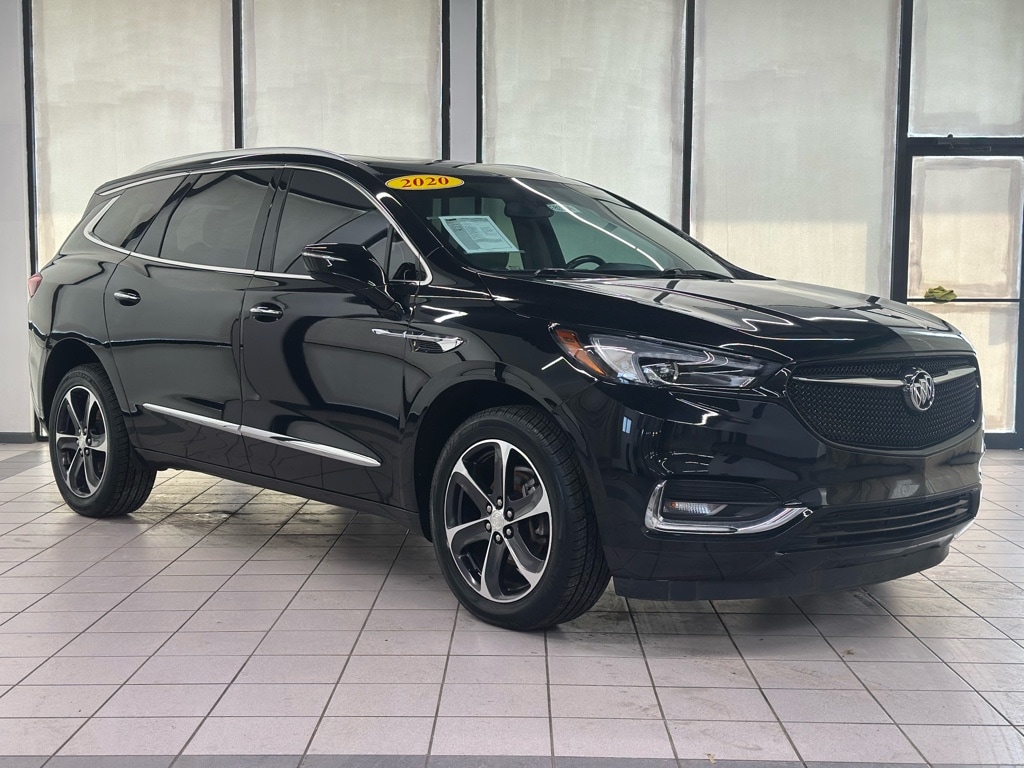 2020 Buick Enclave Essence's photo