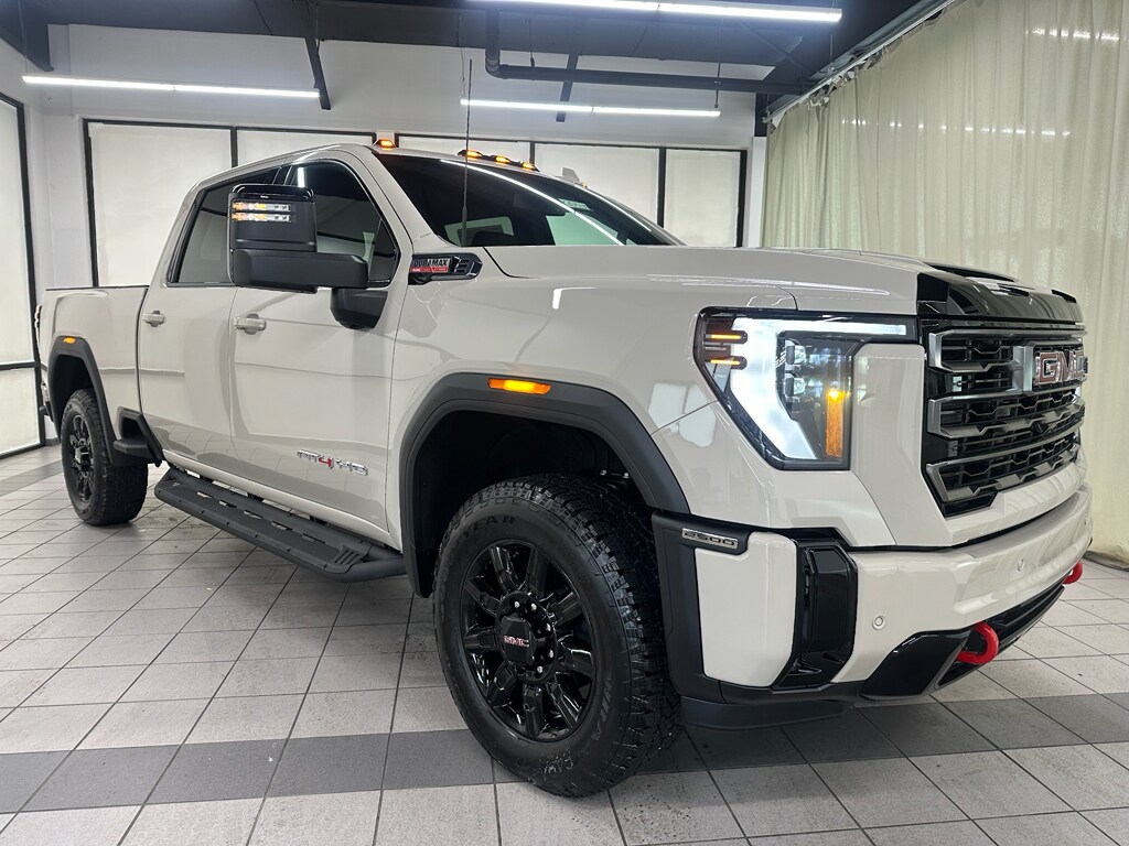 2026 Gmc Sierra 2500 HD AT4 photo 3