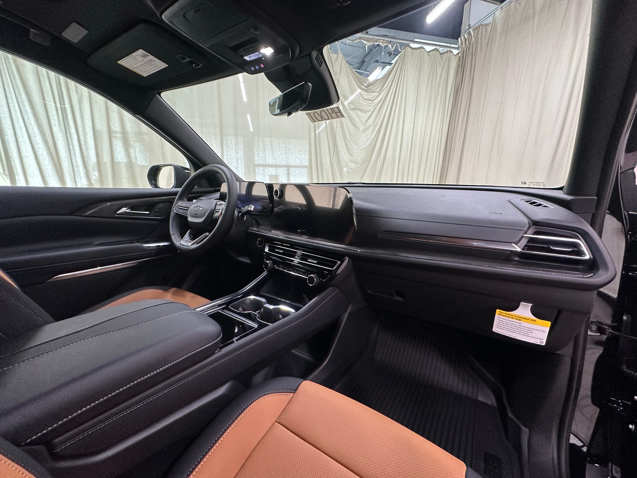 2027 Chevrolet Traverse Z71 - Photo 26