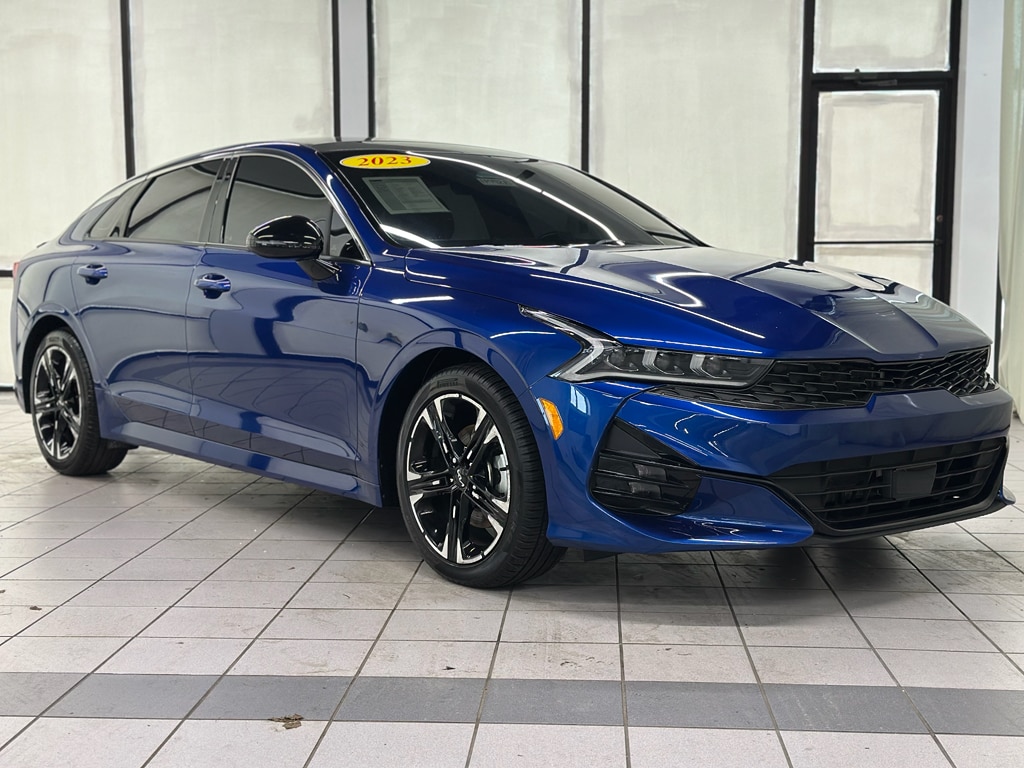 2023 Kia K5 GT-Line's photo