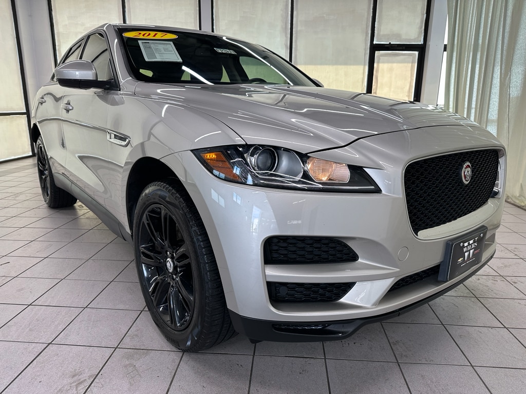 Used 2017 Jaguar F-Pace Premium with VIN SADCJ2BV1HA065478 for sale in Demotte, IN