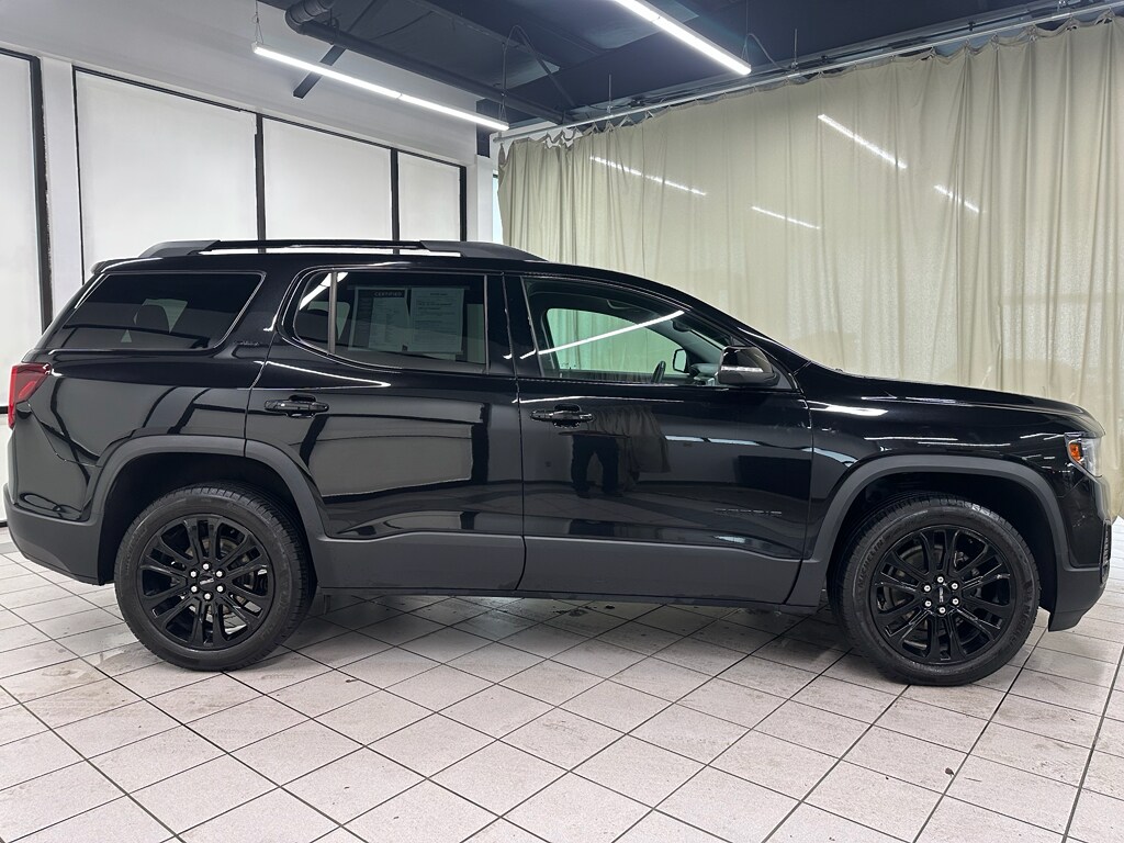 2023 Gmc Acadia SLT photo 3