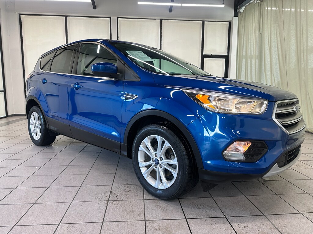 2017 Ford Escape SE photo 3