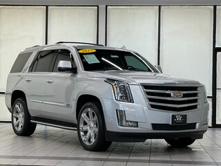 2017 CADILLAC Escalade Luxury SUV