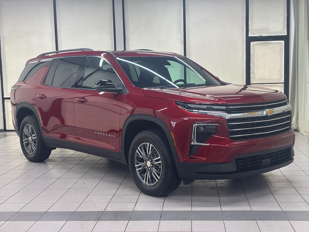 2026 Chevrolet Traverse FWD LT's photo