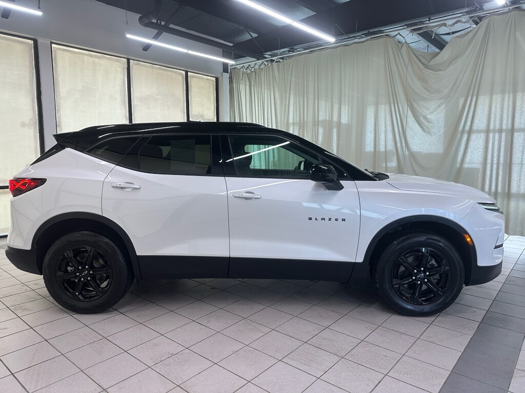 Used 2024 Chevrolet Blazer 2LT SUV
