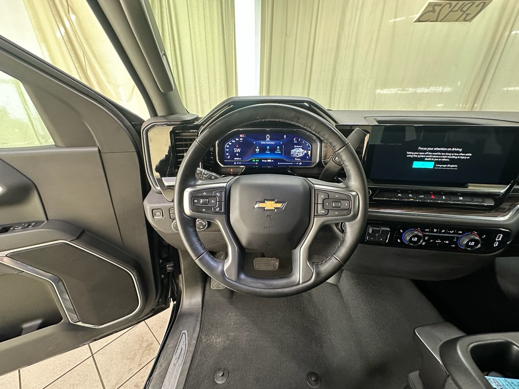 2025 Chevrolet Silverado 1500 LT - Photo 24