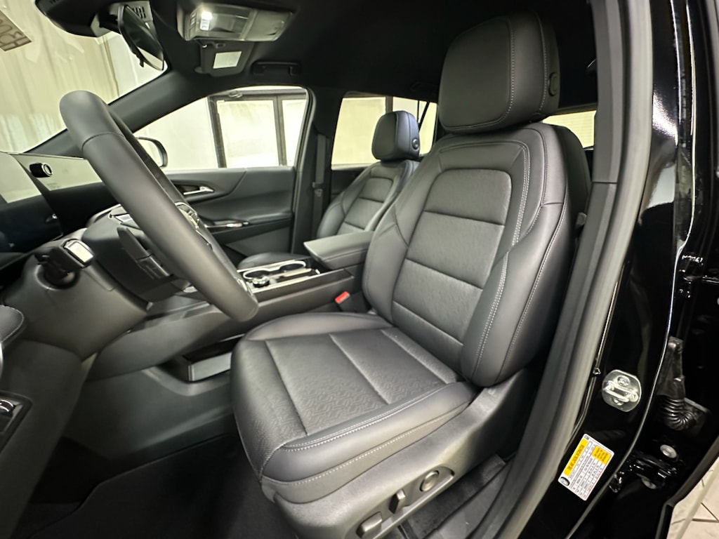 2027 Chevrolet Equinox LT - Photo 26