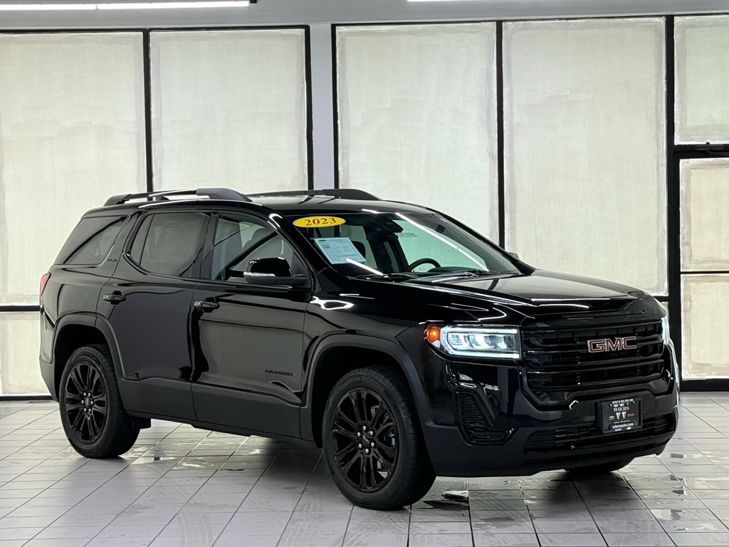 2023 GMC Acadia SLE FWD's photo