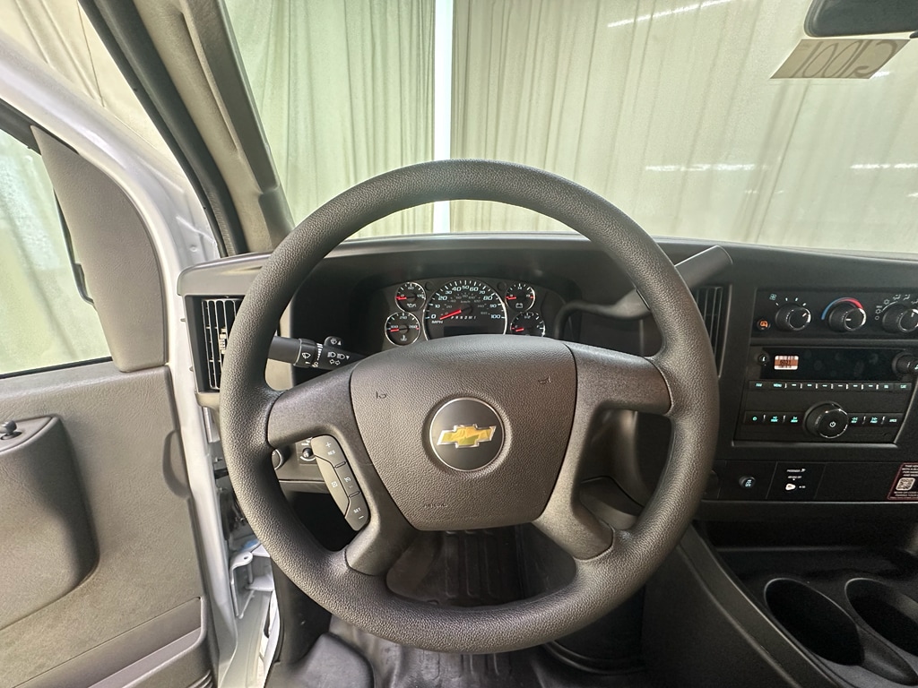 2026 Chevrolet Express Cargo Work Van - Photo 18