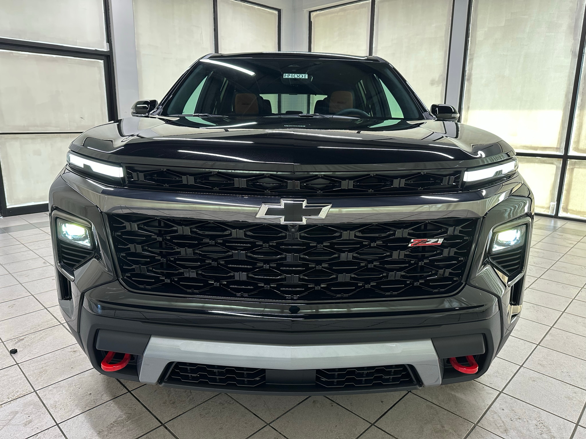 2027 Chevrolet Traverse Z71 - Photo 9