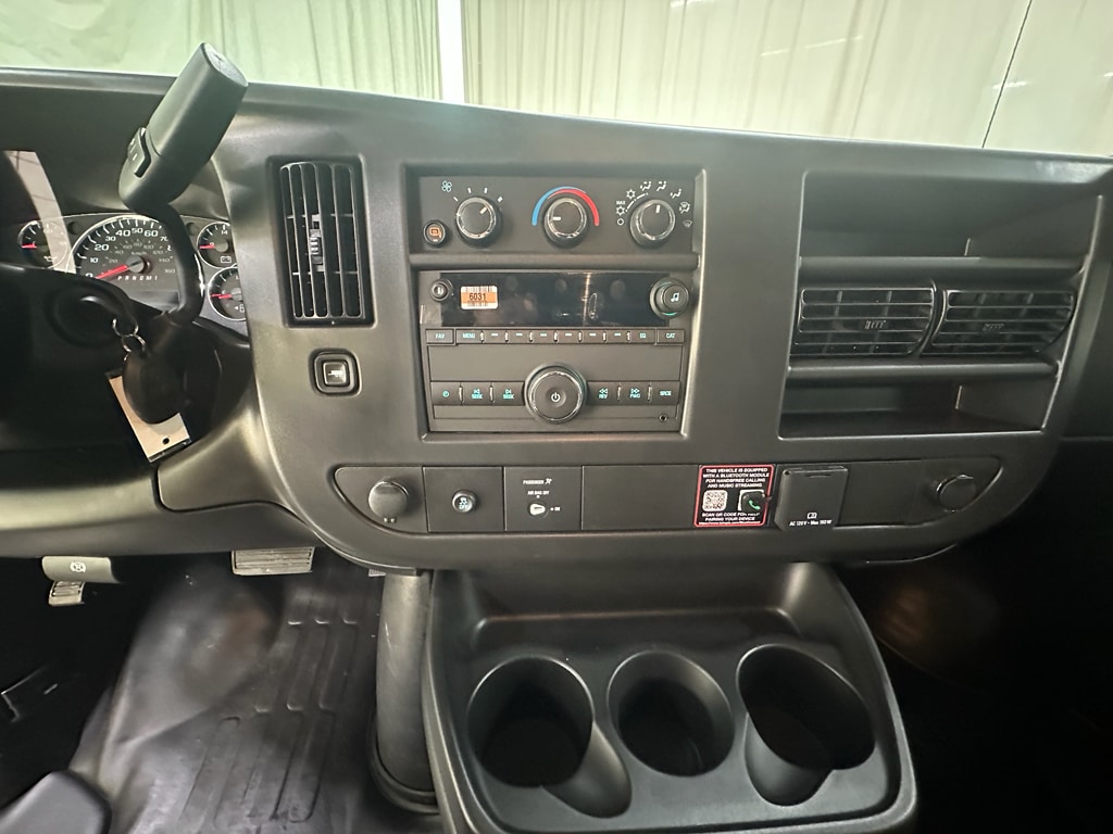 2026 Chevrolet Express Cargo Work Van - Photo 19
