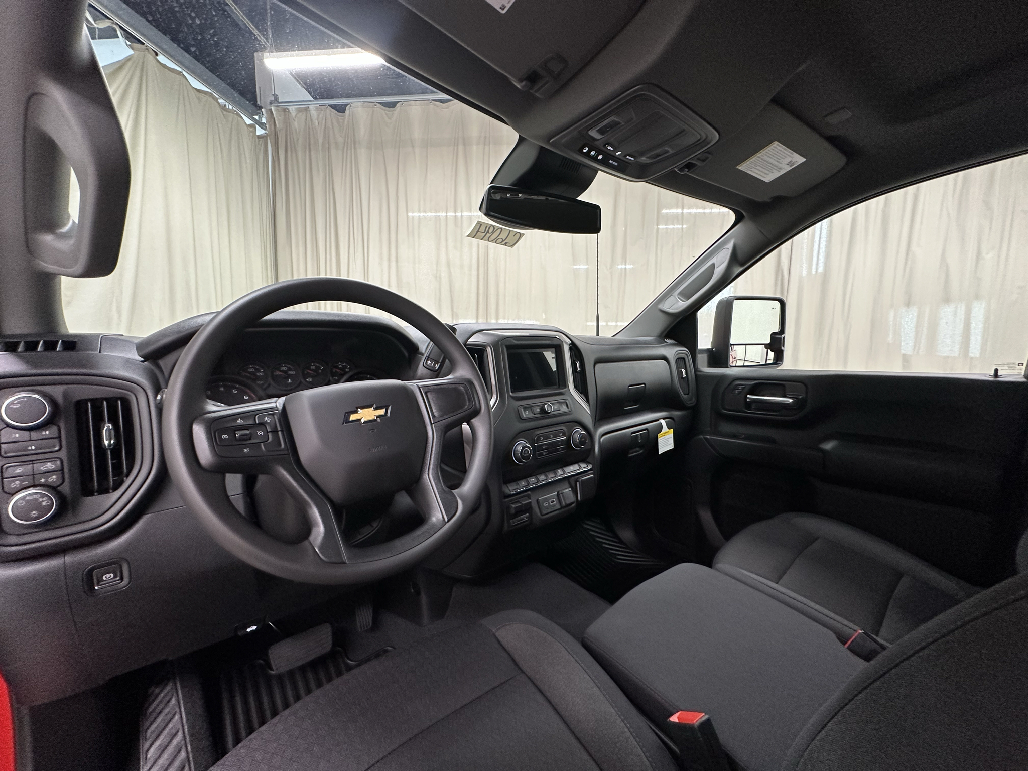 2026 Chevrolet Silverado 2500 HD Custom - Photo 28