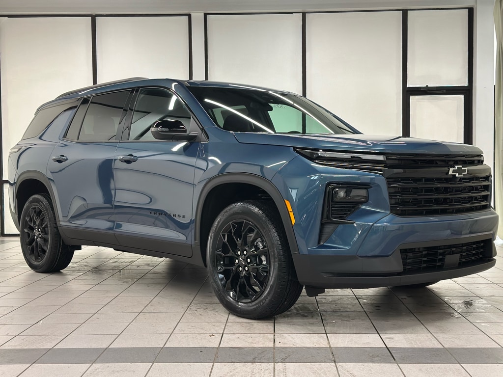 2026 Chevrolet Traverse LT's photo
