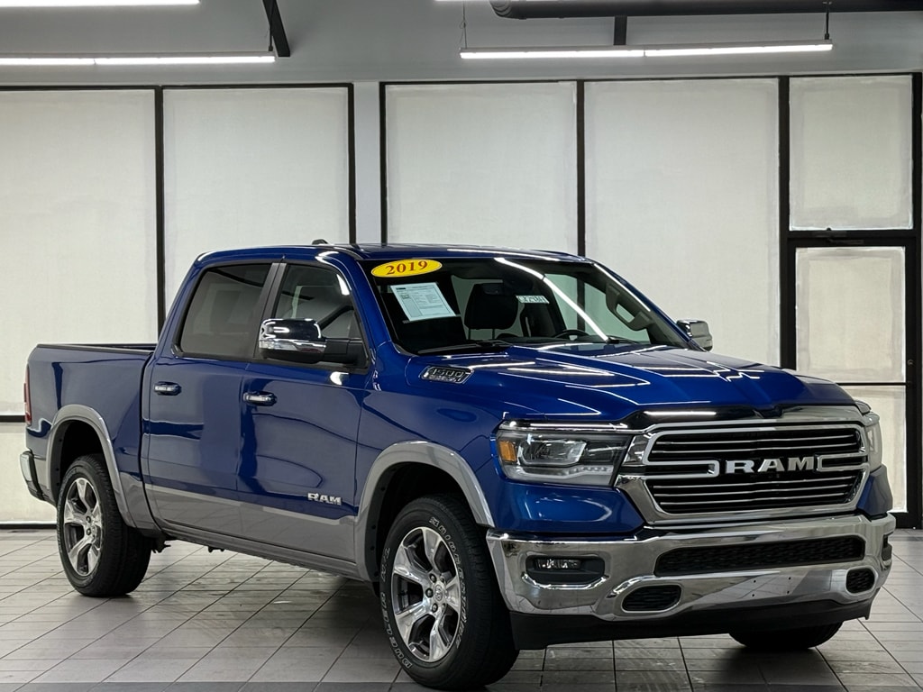 2019 RAM 1500 Laramie 4x4 Crew Cab 5'7's photo
