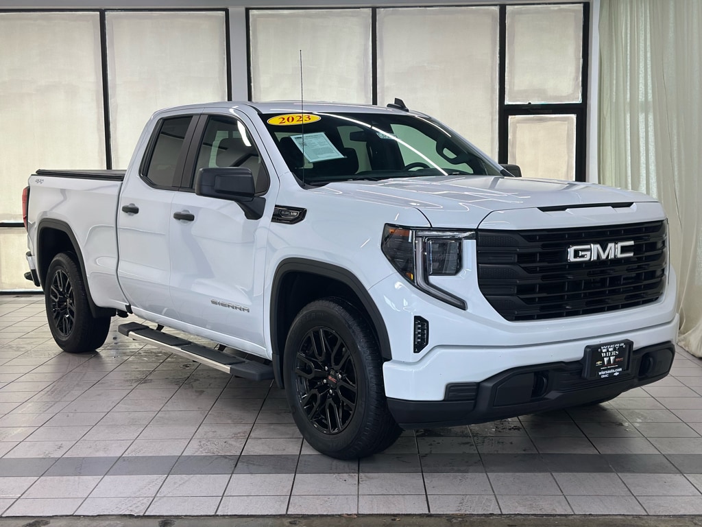2023 GMC Sierra 4WD Double Cab Standard Box Pro's photo