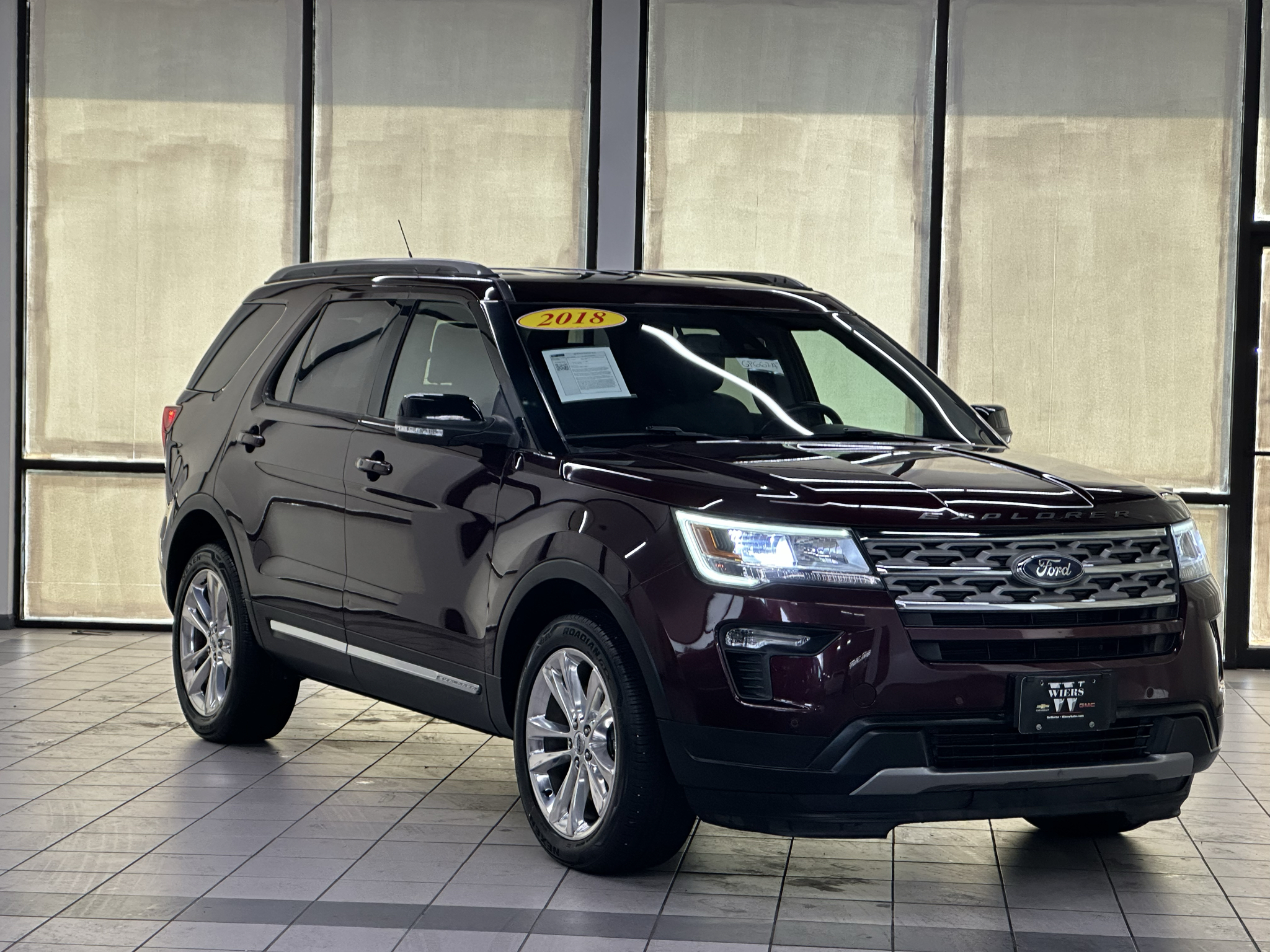 Used 2018 Ford Explorer XLT with VIN 1FM5K8D86JGB77252 for sale in De Motte, IN