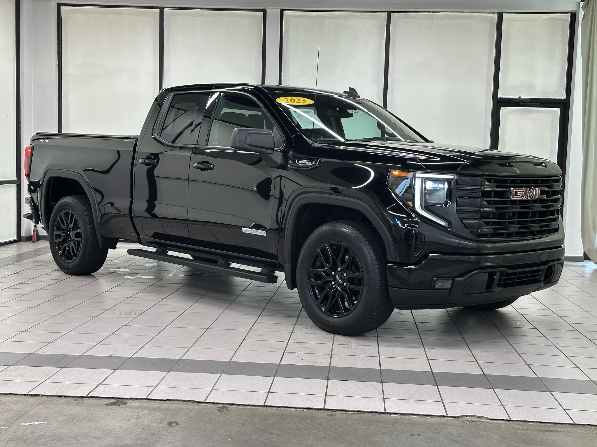 2025 GMC Sierra 1500