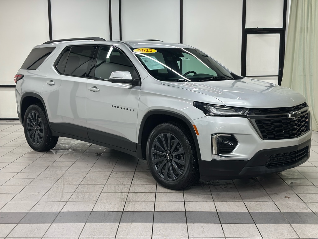 2022 Chevrolet Traverse RS