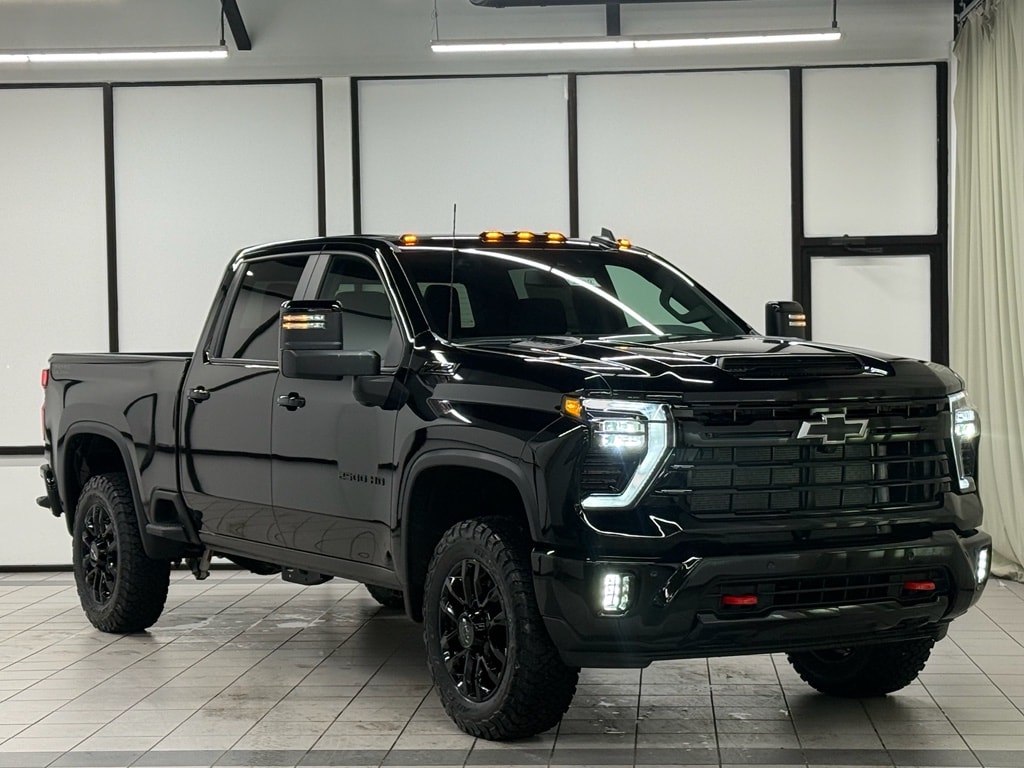 2026 Chevrolet Silverado 2500HD LT's photo