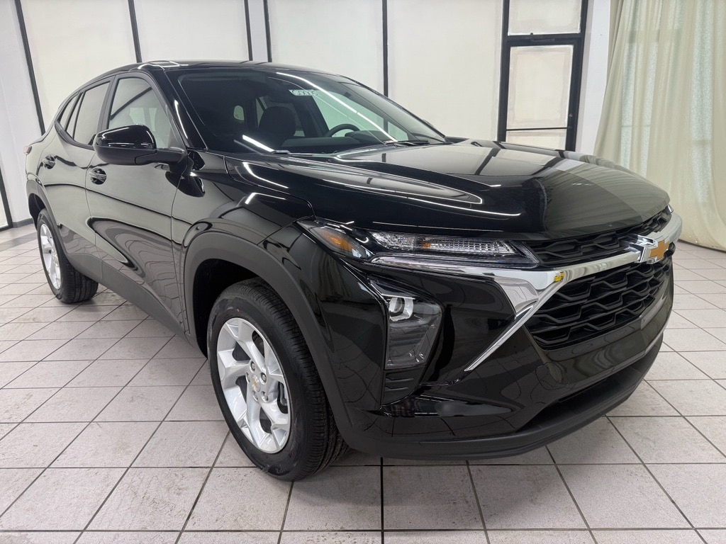 New 2026 Chevrolet Trax LS SUV