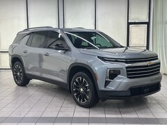 2026 Chevrolet Traverse LT SUV