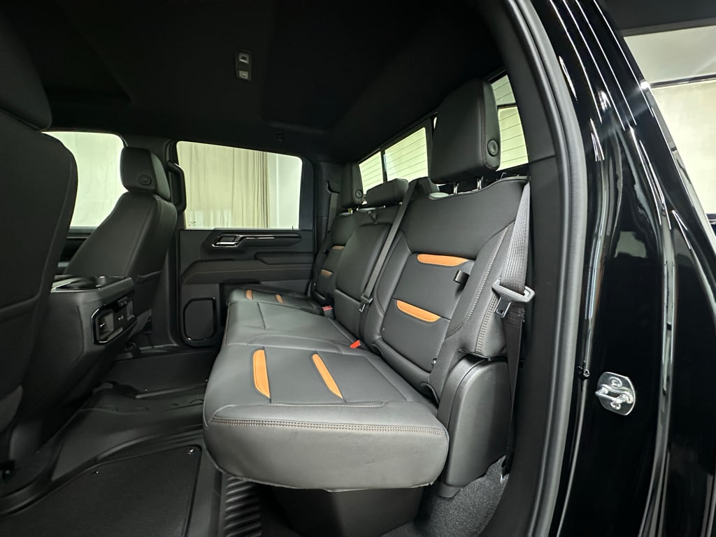 2026 GMC Sierra 2500HD AT4 - Photo 22