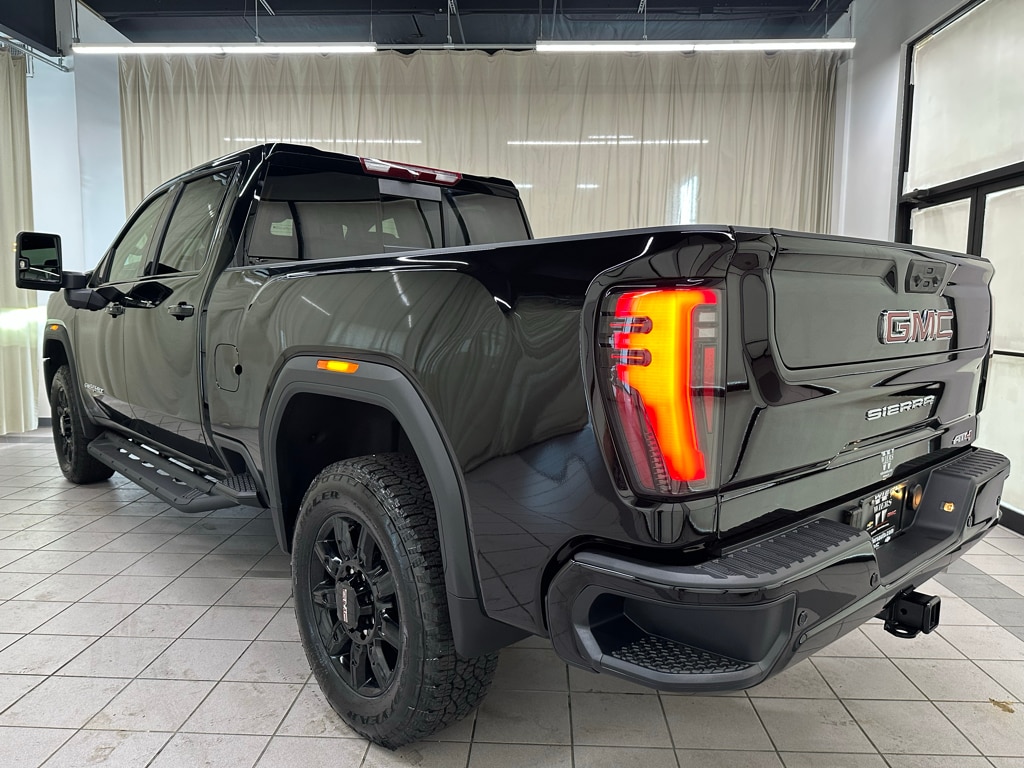 2026 GMC Sierra 2500HD AT4 - Photo 11