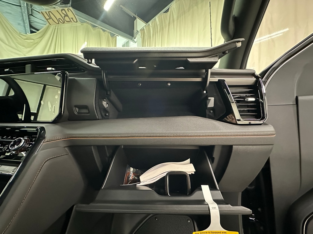 2026 GMC Sierra 2500HD AT4 - Photo 17