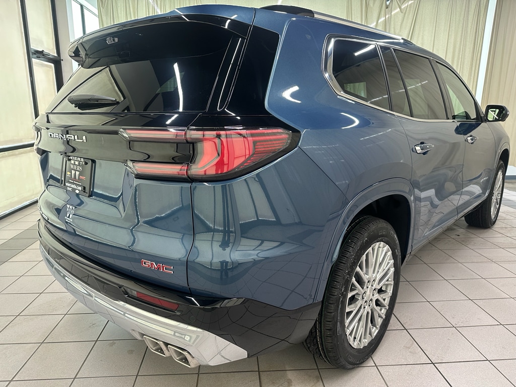 2026 GMC Acadia Denali - Photo 5