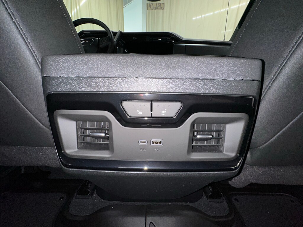 2026 GMC Sierra 2500HD AT4 - Photo 21