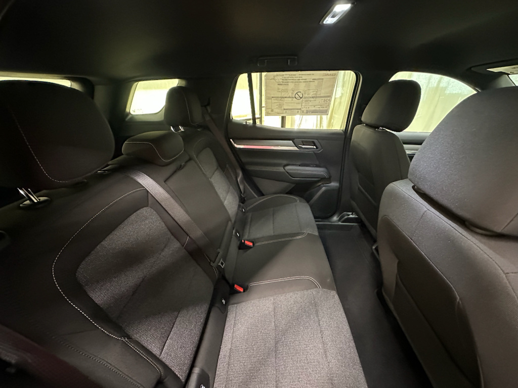 2027 GMC Terrain Elevation - Photo 20