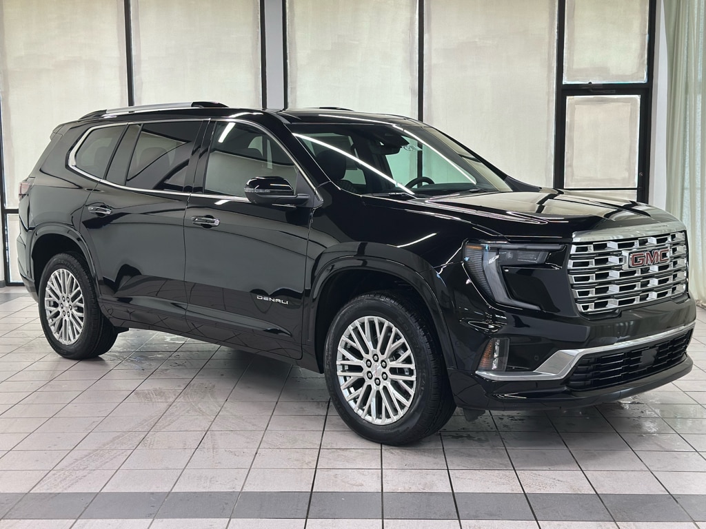2026 GMC Acadia Denali AWD's photo