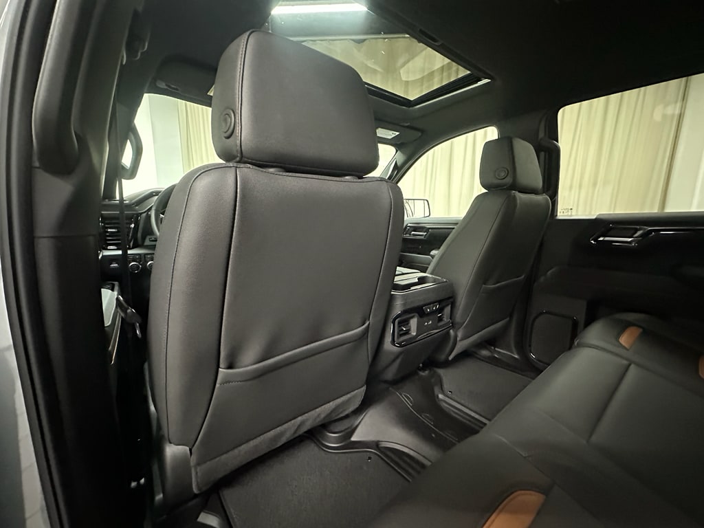 2026 GMC Sierra 1500 AT4 - Photo 25