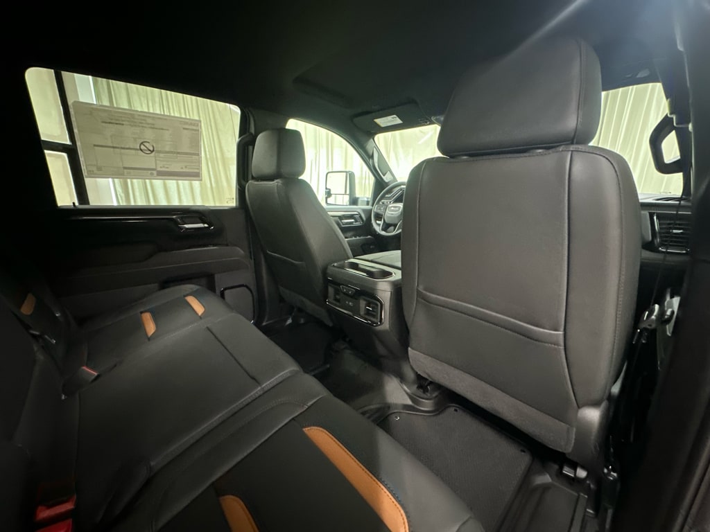 2026 GMC Sierra 2500HD AT4 - Photo 23