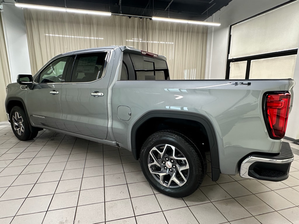 2026 GMC Sierra 1500 SLT - Photo 12