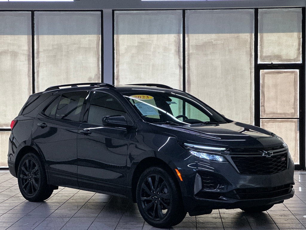2023 Chevrolet Equinox RS