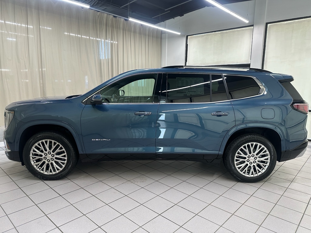 2026 GMC Acadia Denali - Photo 10
