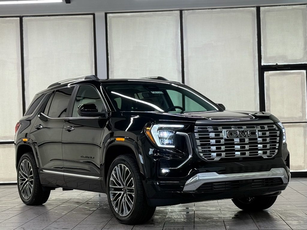2026 GMC Terrain Denali AWD's photo